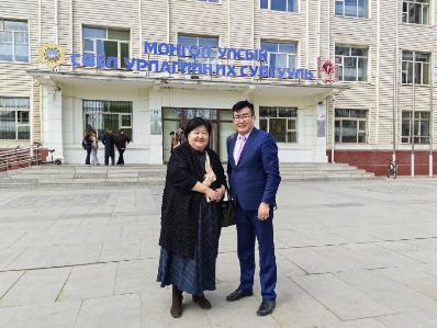 Директор Колледжа искусств Баир Турбянов встретился с ректорами творческих ВУЗов Монголии 