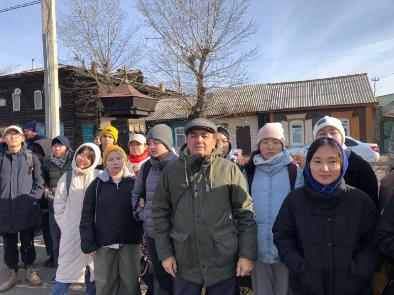 Студенты Колледжа искусств приняли участие в митинге, посвященном жертвам политических репрессий