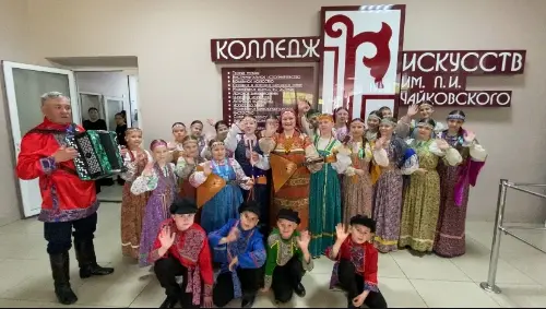 Второй день проходит самый масштабный и любимый народом конкурс «Пою мою республику»