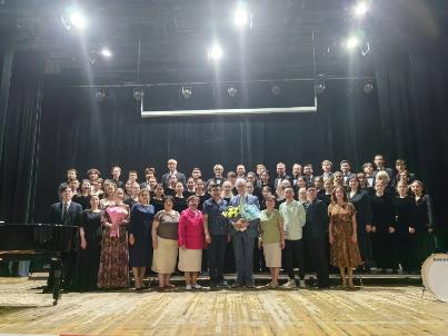 Сдача государственных экзаменов выпускников 2023 года продолжается …
