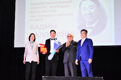 Поздравляем победителей и призеров межрегионального конкурса вокалистов имени Бадмы Балдакова