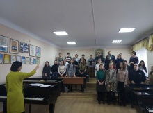 Смешанный хор под руководством Ольги Николаевны Поляковой готовится к предстоящему концерту