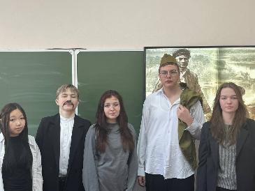 Студенты колледжа искусств инсценировали отрывки из рассказа Михаила Шолохова «Судьба человека»