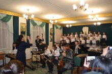 17 декабря 2014 года в ДШИ им. Б. Ямпилова прошел концерт отделения бурятских народных инструментов. 