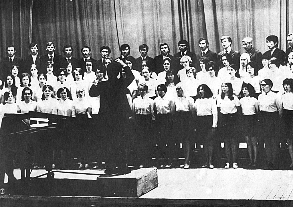 5. Хор_Мамизеров.jpg